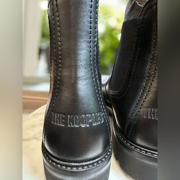 NEW The KOOPLES $495 SMOOTH LEATHER CHELSEA BOOTS Size EU 42 - Picture 13 of 16